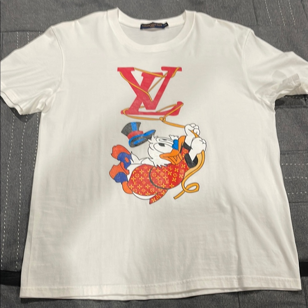 DONALD DUCK LV LOGO T-shirt SZ Small